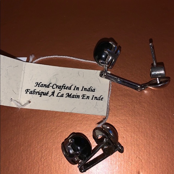 Sterling Silver Earrings with Black Stone - Picture 4 of 4